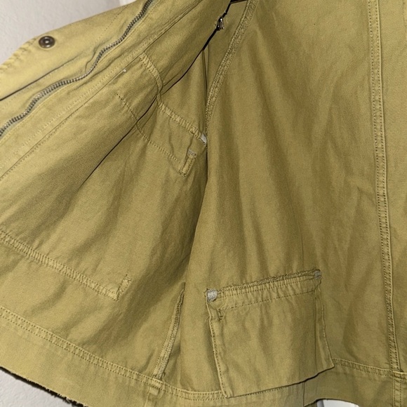 Lily Maes Olive Green Jacket - Picture 15 of 16